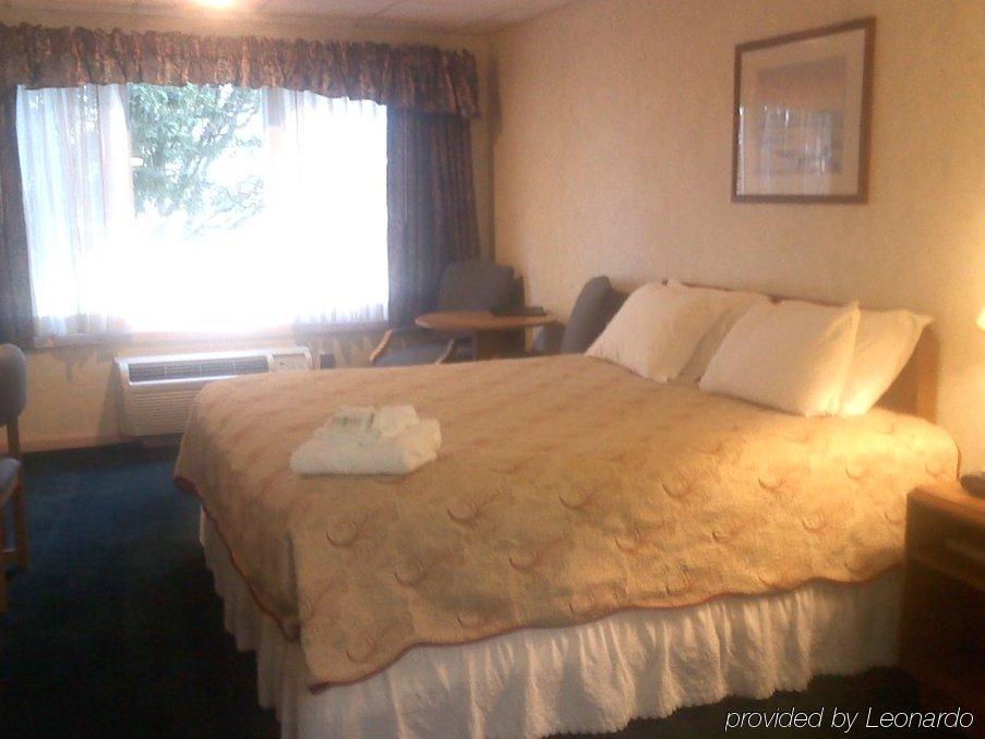 Anchorage Inn Burlington Bagian luar foto