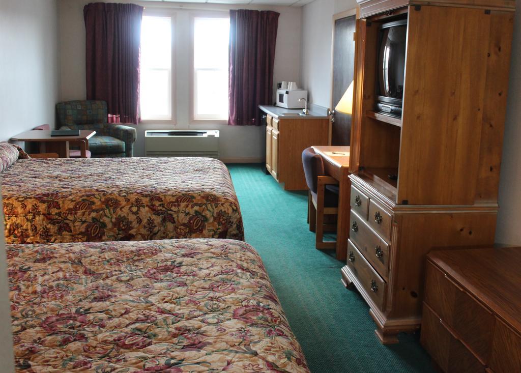 Anchorage Inn Burlington Bagian luar foto