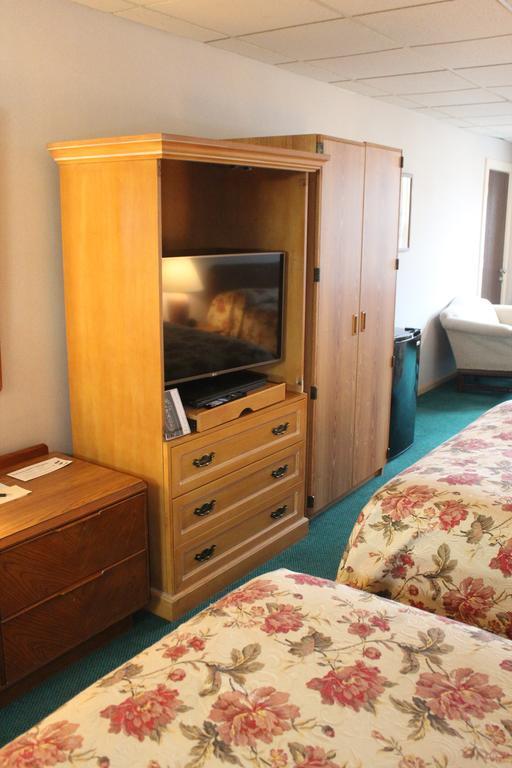 Anchorage Inn Burlington Bagian luar foto