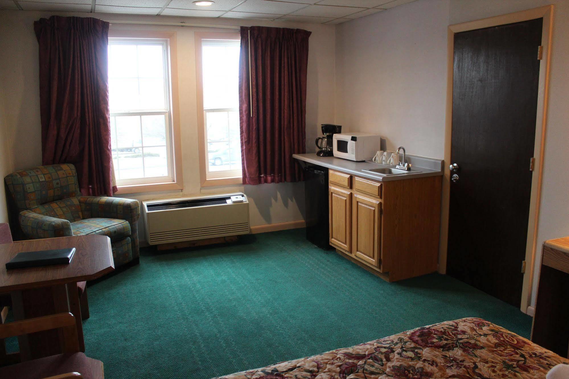Anchorage Inn Burlington Bagian luar foto